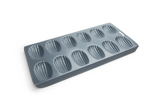 12-cup Madeleine Pan