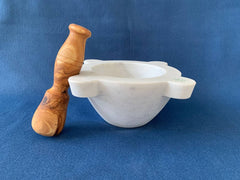 20 cm diameter marble mortar with wooden pestle: Olive Wood